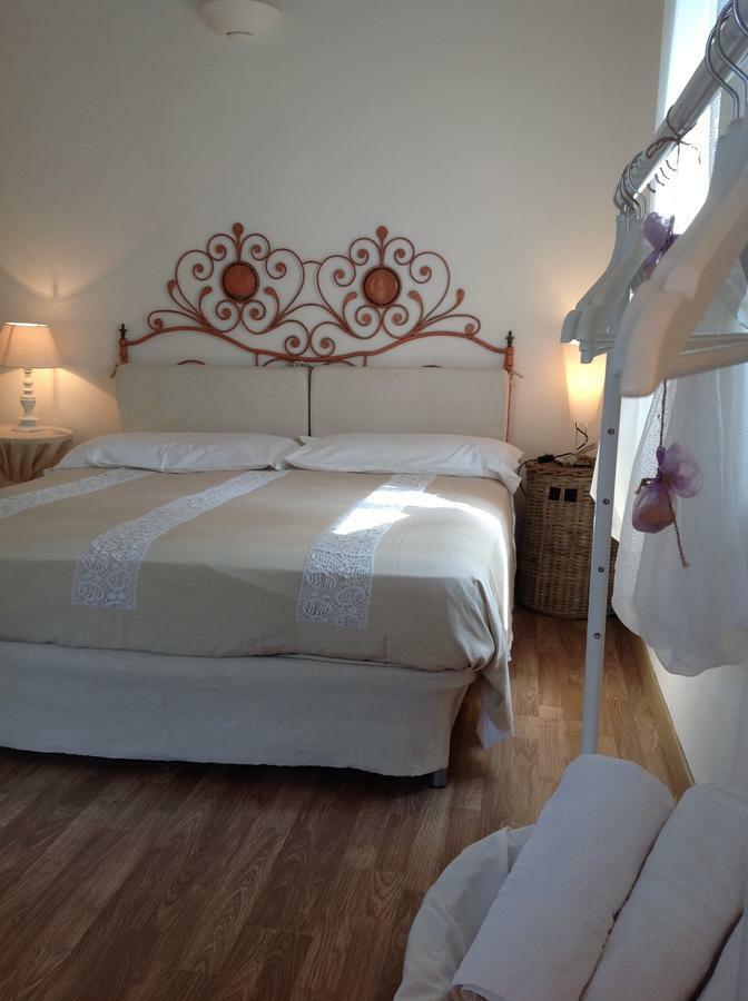 Il Gelsomino Bed & Breakfast Изео Екстериор снимка